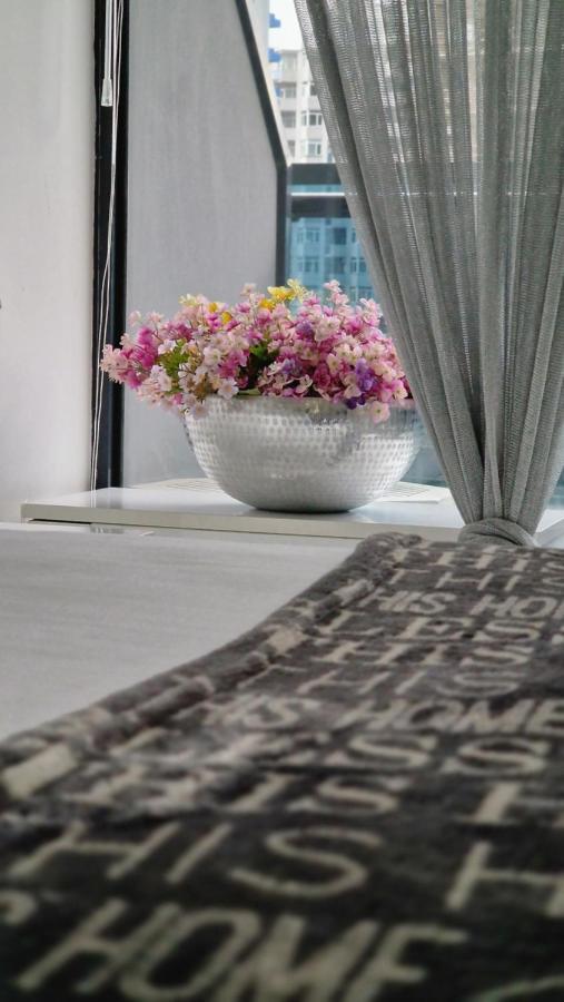 Your Beach Tower Batumi Ngoại thất bức ảnh