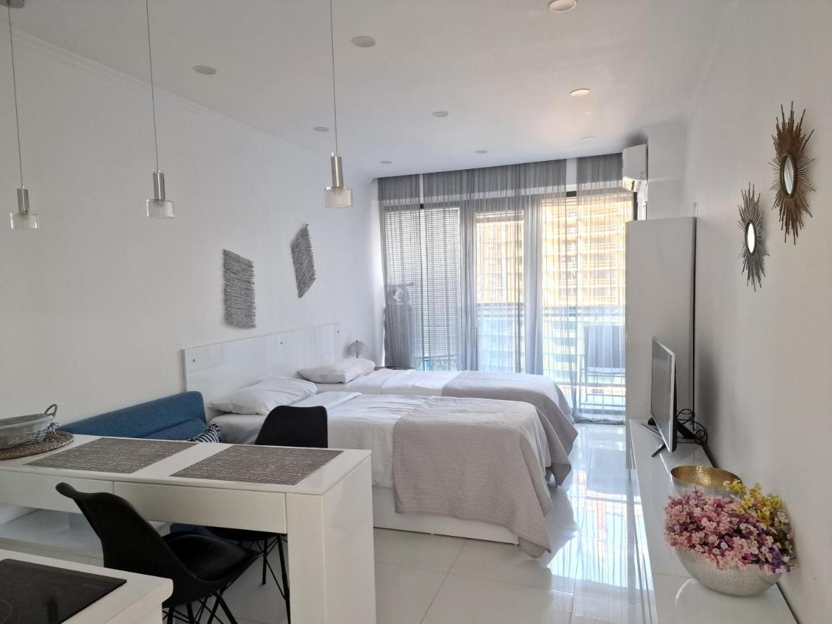 Your Beach Tower Batumi Ngoại thất bức ảnh