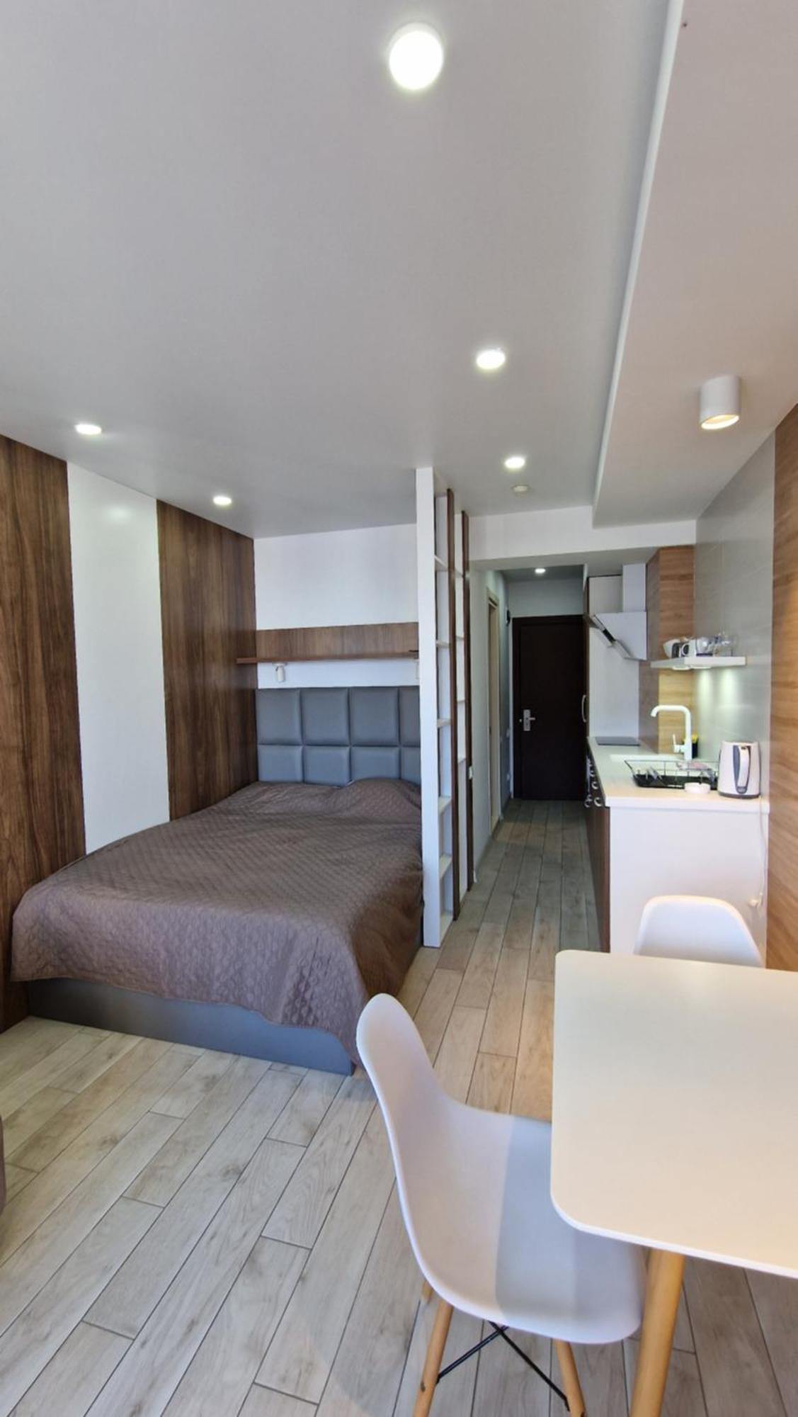 Your Beach Tower Batumi Phòng bức ảnh